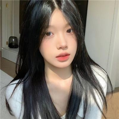 女服务员